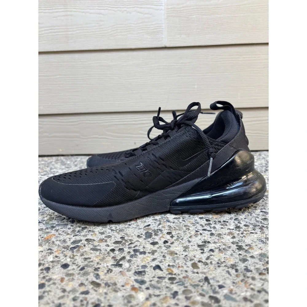 Nike Air Max 270 Women's Triple Black Sneakers AH6789-006 Size 9.5 Running Shoes